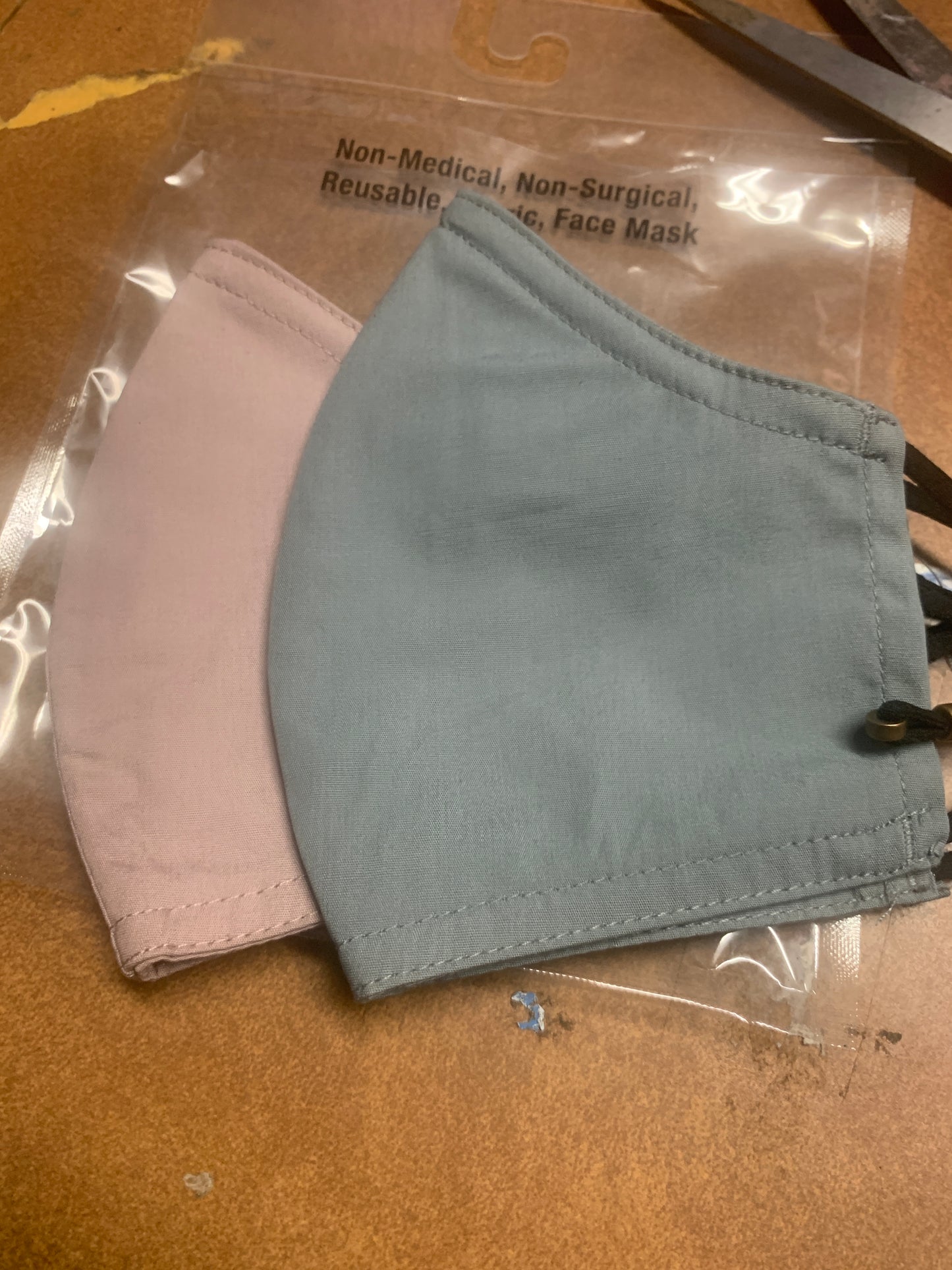 Universal Thread™ Women's 2pk Adjustable Reusable Masks